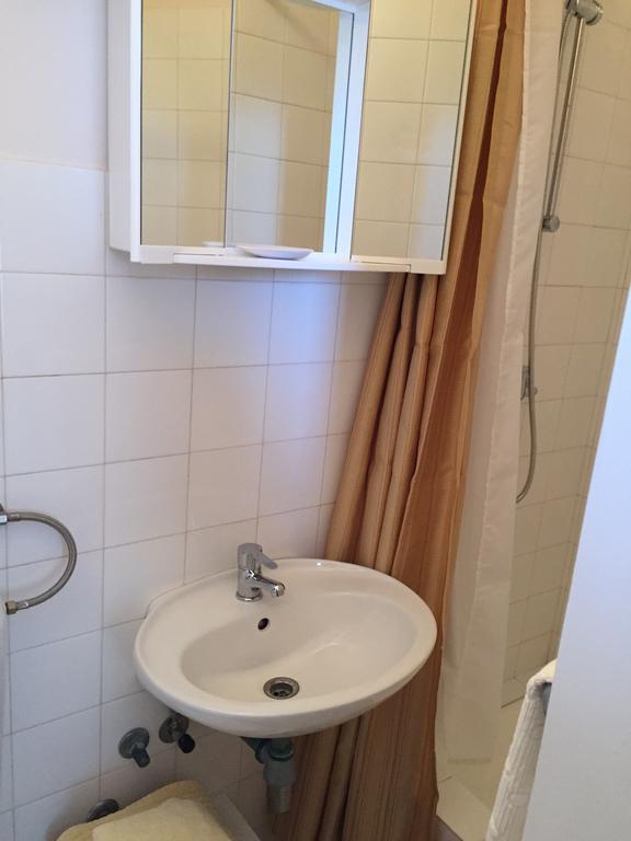 Guest House Punta Grzan Petrcane Room photo