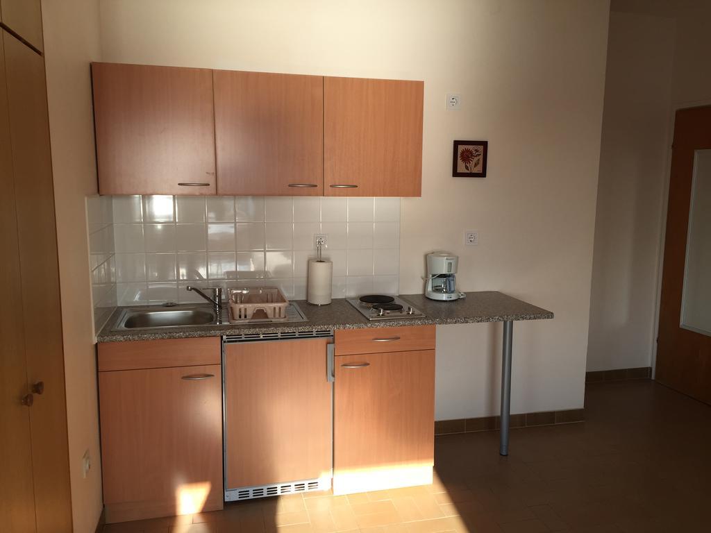 Guest House Punta Grzan Petrcane Room photo