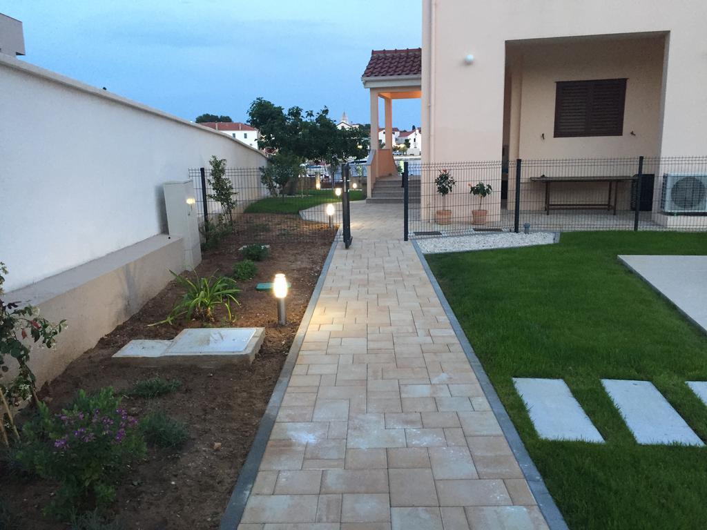 Guest House Punta Grzan Petrcane Exterior photo