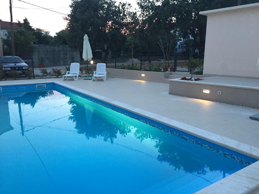 Guest House Punta Grzan Petrcane Exterior photo